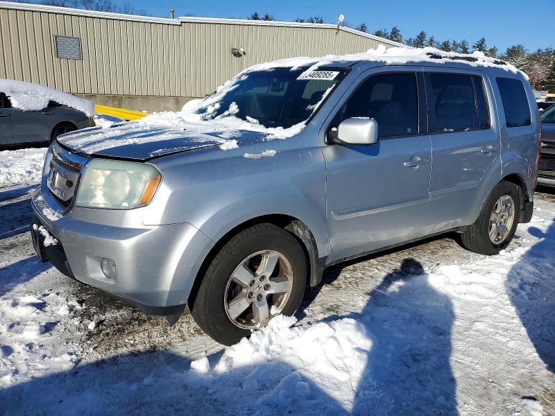 HONDA PILOT EXL 2010 with VIN 5FNYF4H55AB034883 - Photo from auction