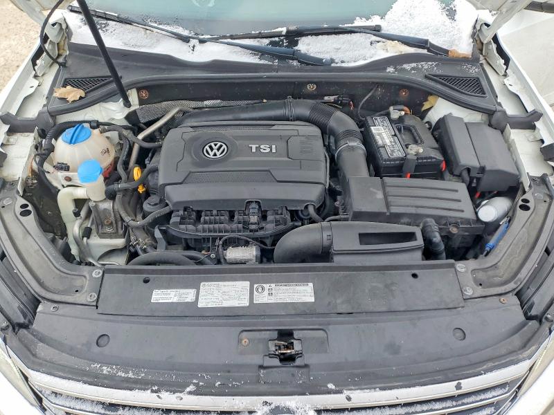 Photo 11 from auction – 2016 VOLKSWAGEN PASSAT with VIN 1VWAT7A39GC061785