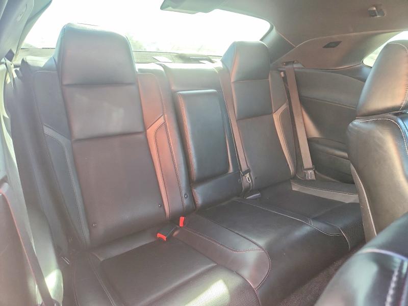 Photo 10 from auction – 2018 DODGE CHALLENGER with VIN 2C3CDZGG1JH257016