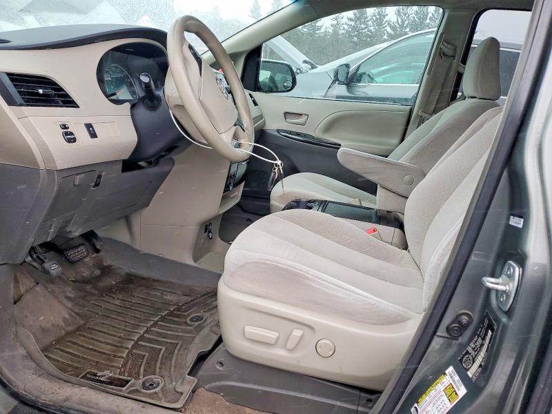 Photo 7 from auction – 2014 TOYOTA SIENNA LE with VIN 5TDKK3DC0ES513245