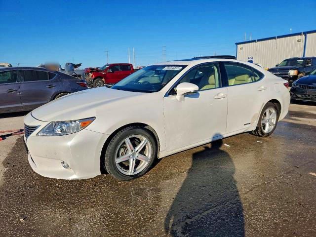 LEXUS ES 300H 2014 with VIN JTHBW1GG4E2047655 - Photo from auction