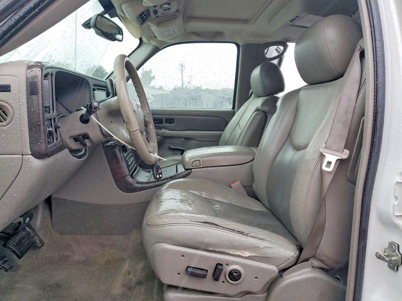 Photo 7 from auction – 2005 GMC YUKON DENA with VIN 1GKEK63U35J255247