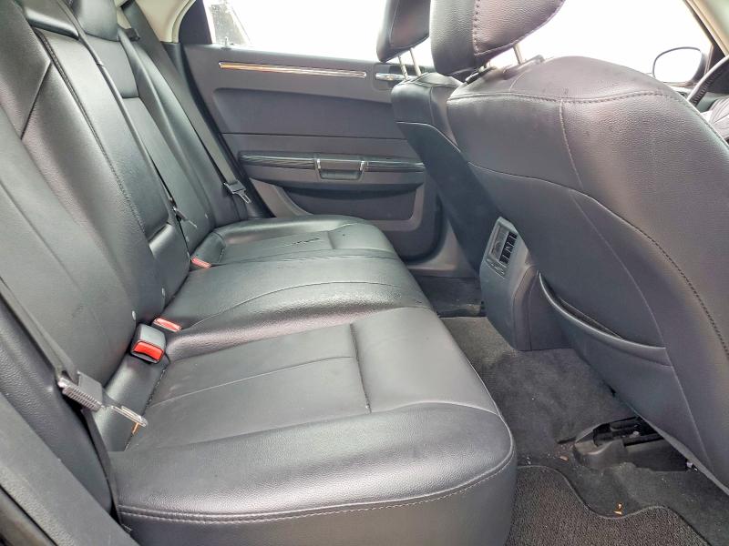 Photo 10 from auction – 2010 CHRYSLER 300 S with VIN 2C3CA2CV8AH330029