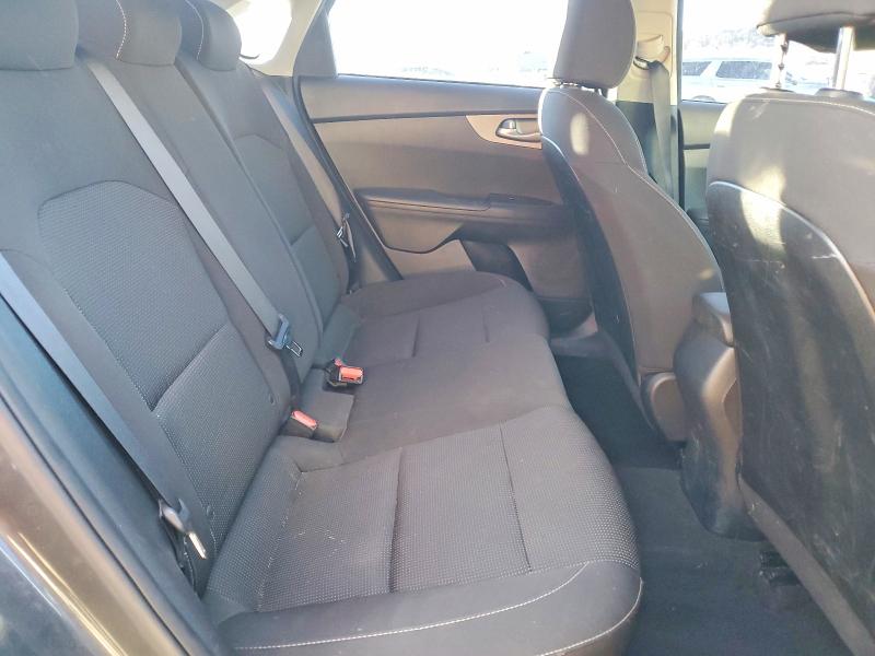Photo 10 from auction – 2020 KIA FORTE with VIN 3KPF24AD8LE198058