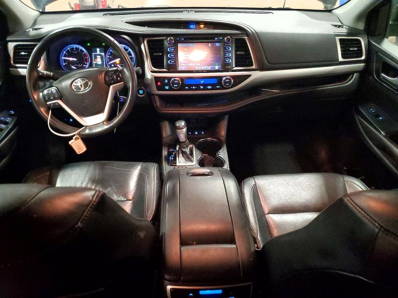 Photo 8 from auction – 2016 TOYOTA HIGHLANDER with VIN 5TDJKRFH3GS500659