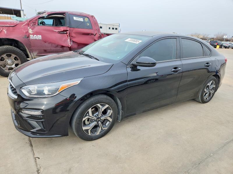 KIA FORTE 2021 with VIN 3KPF24AD5ME289239 - Photo from auction