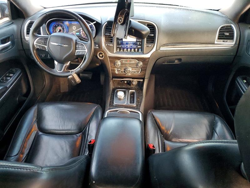 Photo 8 from auction – 2016 CHRYSLER 300 LIMITE with VIN 2C3CCAAG4GH343913