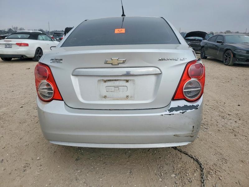 Photo 6 from auction – 2014 CHEVROLET SONIC LT with VIN 1G1JC5SHXE4243786