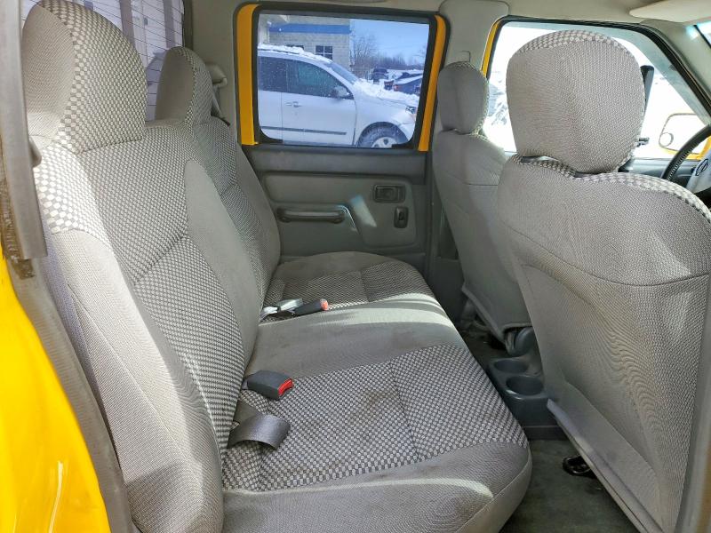 Photo 10 from auction – 2001 NISSAN FRONTIER S with VIN 1N6ED27Y81C373589