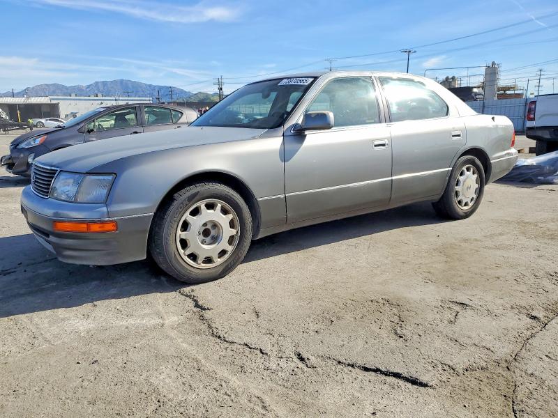 LEXUS LS 400 1995 with VIN JT8UF22E5S0030472 - Photo from auction