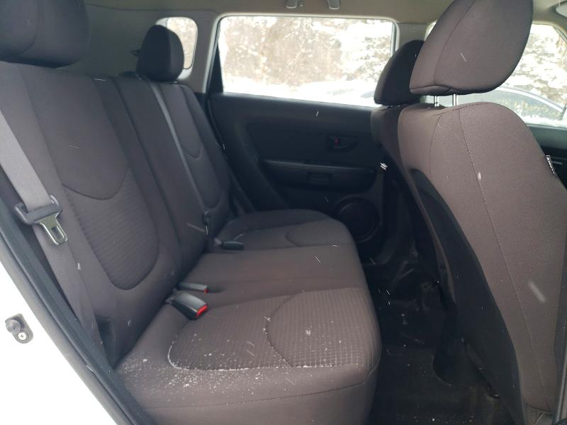 Photo 11 from auction – 2011 KIA SOUL with VIN KNDJT2A15B7715719