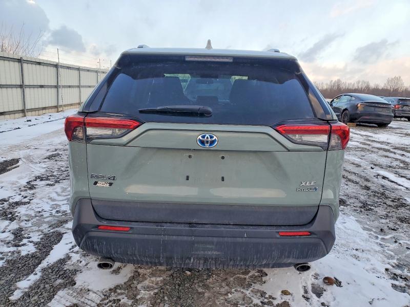 Photo 6 from auction – 2019 TOYOTA RAV4 XLE with VIN 2T3RWRFV9KW030903