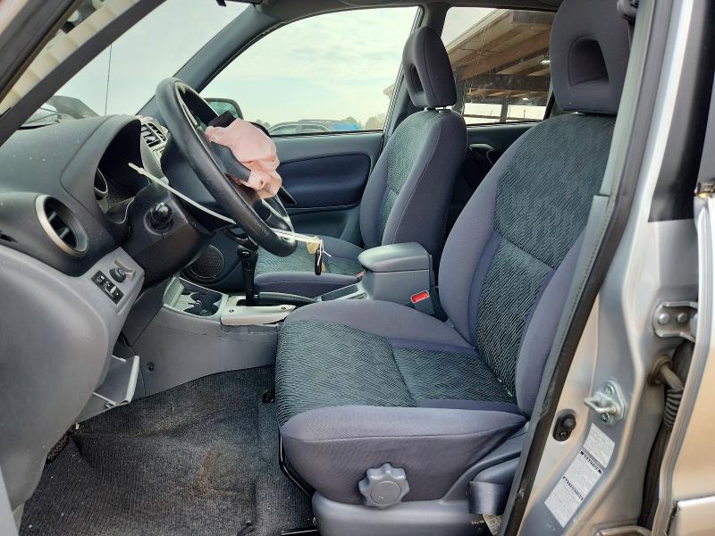 Photo 7 from auction – 2002 TOYOTA RAV4 with VIN JTEHH20V926069946