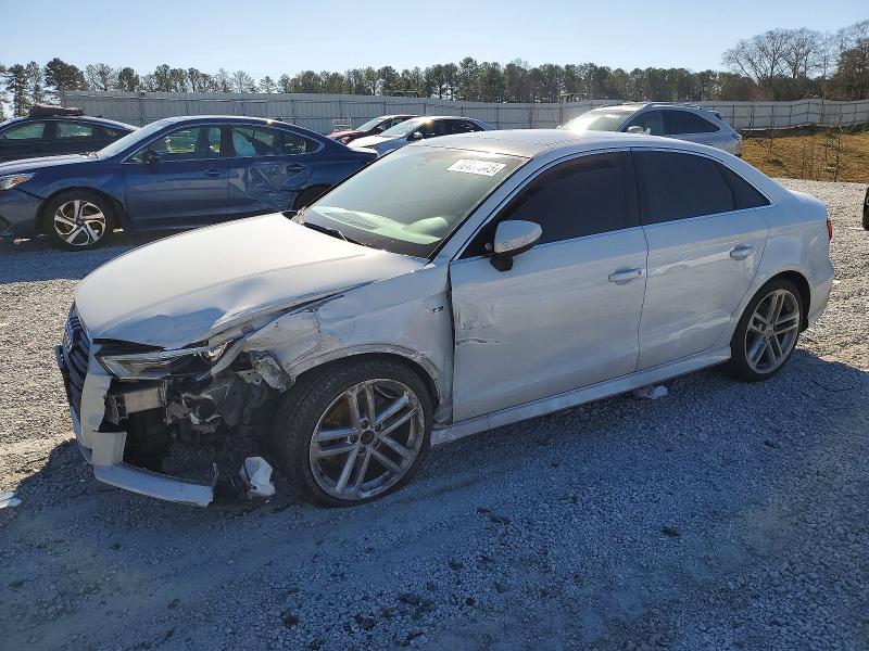 AUDI A3 PREMIUM 2017 with VIN WAUJ8GFFXH1032748 - Photo from auction