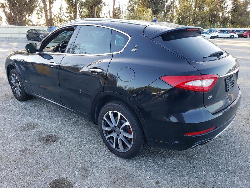 Photo 2 from auction – 2018 MASERATI LEVANTE with VIN ZN661XULXJX304349