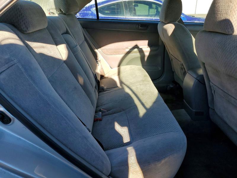 Photo 10 from auction – 2004 TOYOTA CAMRY LE with VIN 4T1BE32K24U793967