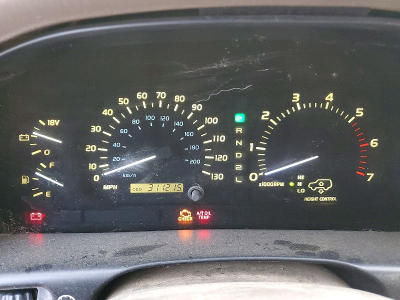 Photo 9 from auction – 2000 LEXUS LX 470 with VIN JT6HT00W0Y0124755