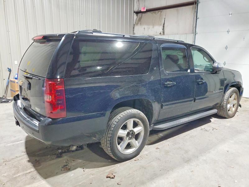 Photo 3 from auction – 2013 CHEVROLET SUBURBAN C with VIN 1GNSCJE08DR305897