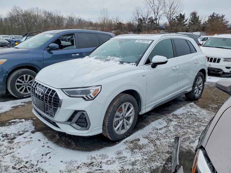 AUDI Q3 PREMIUM 2022 with VIN WA1EECF37N1079706 - Photo from auction