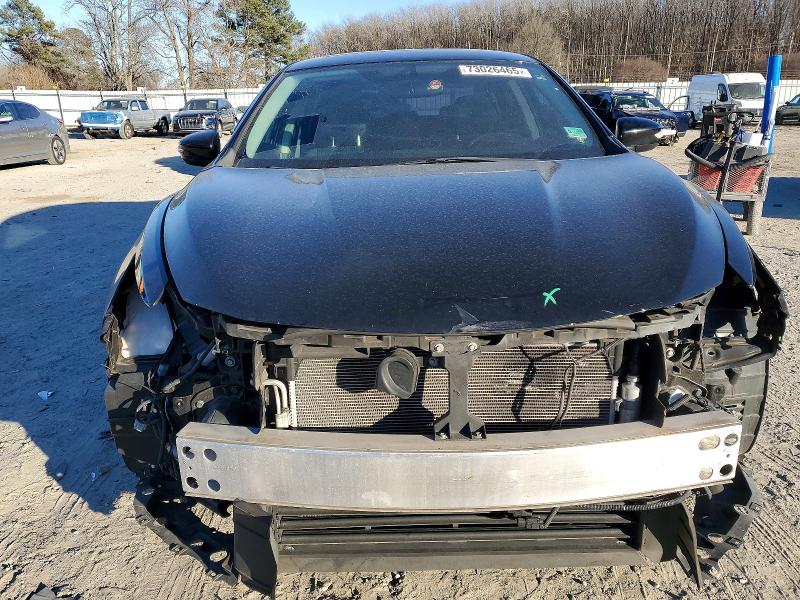 Photo 5 from auction – 2017 NISSAN ALTIMA 2.5 with VIN 1N4AL3AP0HC149565
