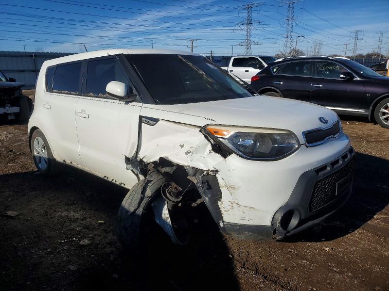 Photo 4 from auction – 2015 KIA SOUL with VIN KNDJN2A24F7794583