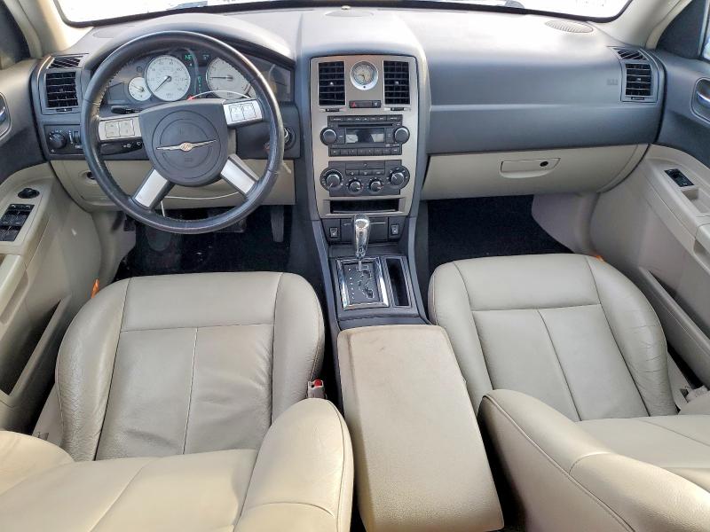 Photo 8 from auction – 2005 CHRYSLER 300 TOURIN with VIN 2C3JA53G65H115068