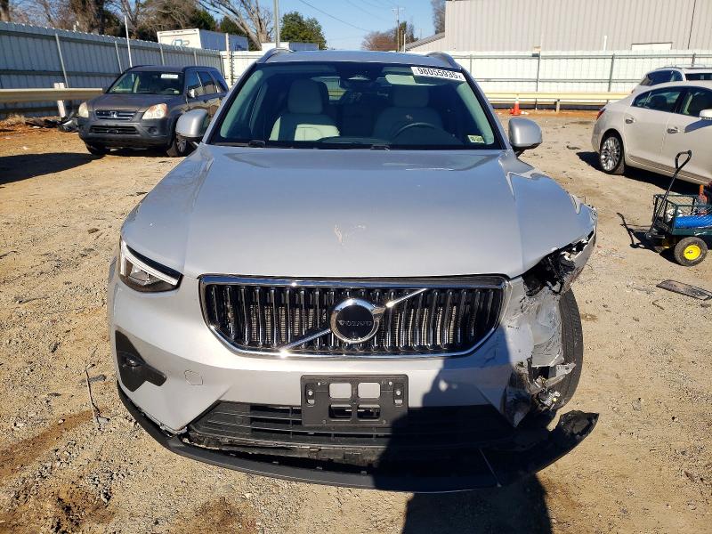 Photo 5 from auction – 2023 VOLVO XC40 PLUS with VIN YV4L12UN4P2090843
