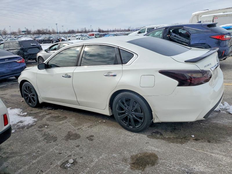 صورة رقم 2 من المزاد - 2017 NISSAN ALTIMA مع VIN 1N4AL3AP3HC262121