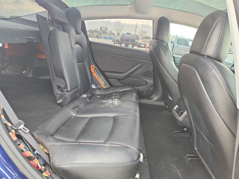 Photo 10 from auction – 2018 TESLA MODEL 3 with VIN 5YJ3E1EA1JF154306
