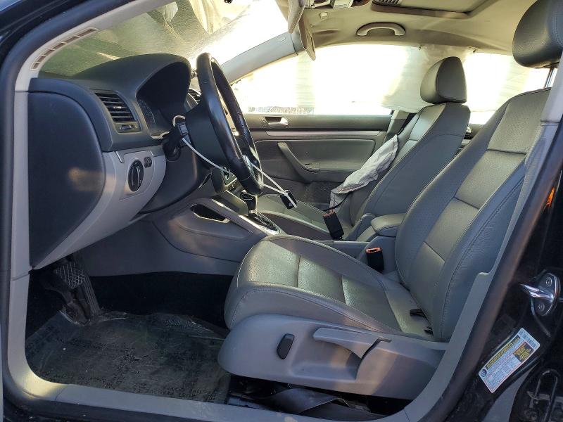 Photo 7 from auction – 2008 VOLKSWAGEN JETTA WOLF with VIN 3VWRJ71K38M188919