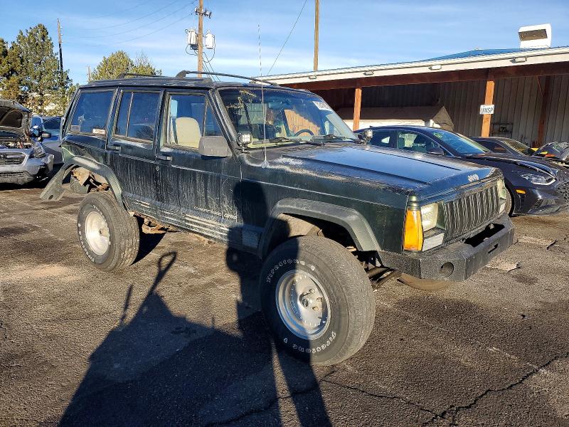 Photo 4 from auction – 1996 JEEP CHEEROKEE with VIN 1J4FJ68S5TL267079