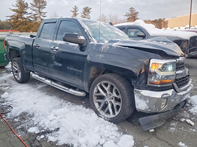Photo 4 from auction – 2017 CHEVROLET SILVERADO with VIN 1GCVKREC1HZ143554
