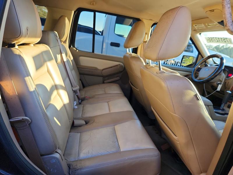 Photo 11 from auction – 2010 FORD EXPLORER E with VIN 1FMEU6EE6AUA94103