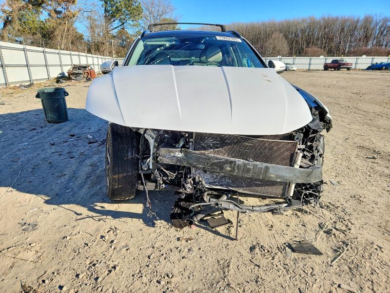 Photo 5 from auction – 2023 HYUNDAI TUCSON LIM with VIN 5NMJECAE2PH231851
