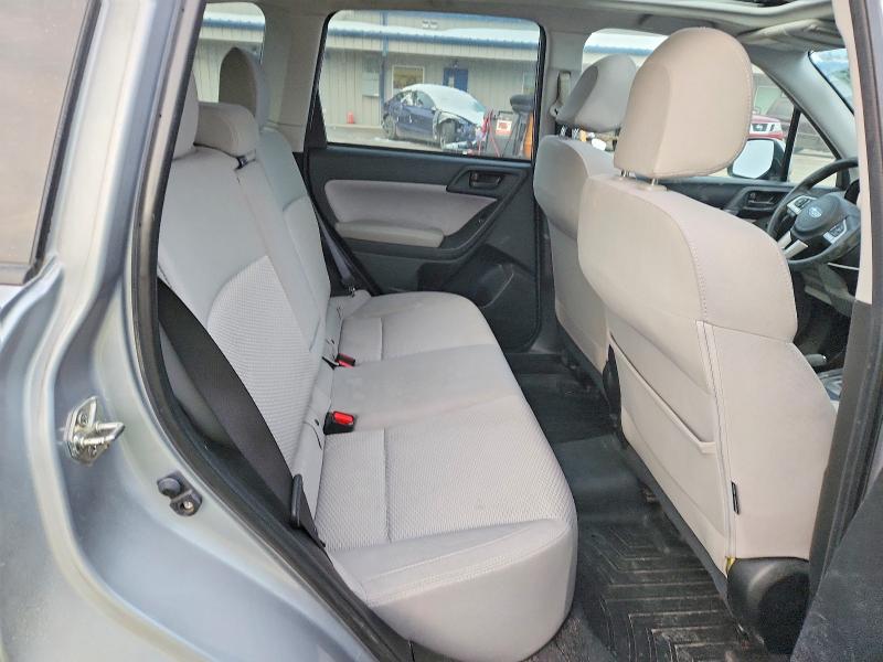 Photo 10 from auction – 2018 SUBARU FORESTER 2 with VIN JF2SJAGC2JH456808