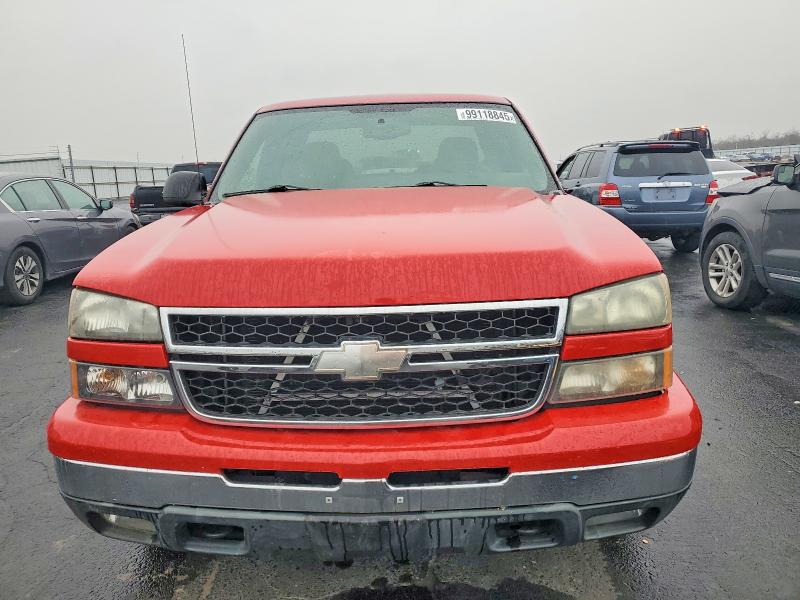 Photo 5 from auction – 2006 CHEVROLET SILVERADO with VIN 1GCEC19V96Z133989