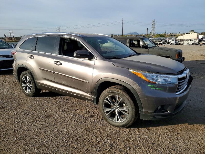 صورة رقم 4 من المزاد - 2016 TOYOTA HIGHLANDER مع VIN 5TDKKRFH7GS506436