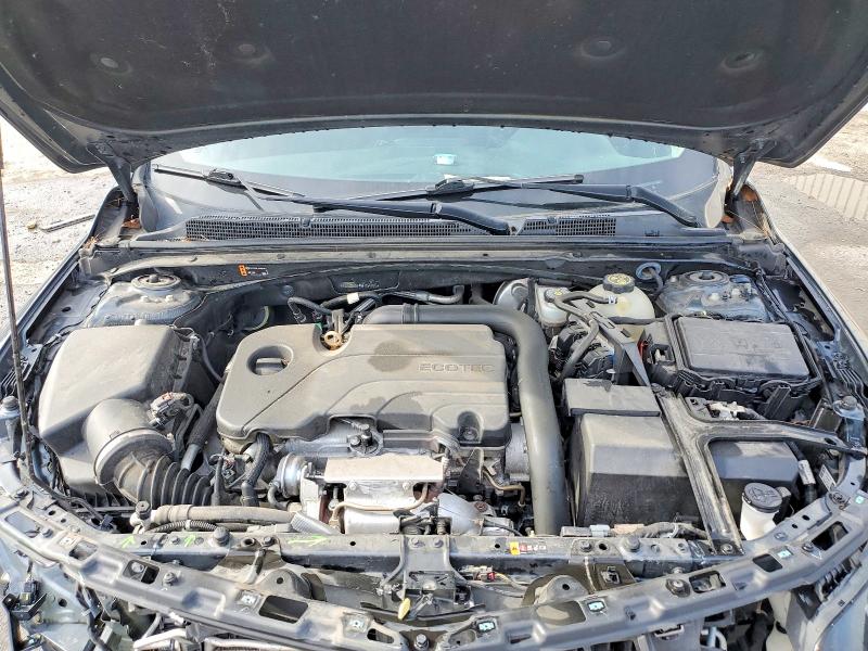 Photo 11 from auction – 2021 CHEVROLET MALIBU LT with VIN 1G1ZD5ST4MF054915