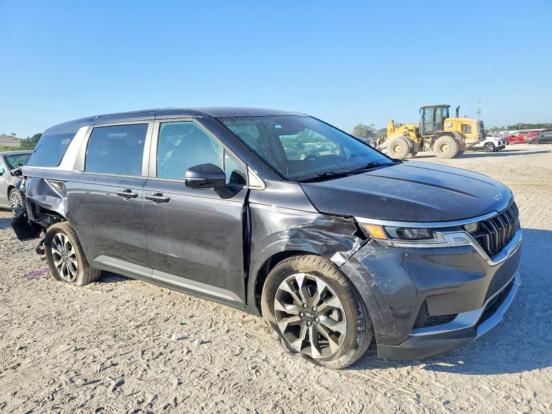 Photo 4 from auction – 2024 KIA CARNIVAL E with VIN KNDNC5H34R6315192
