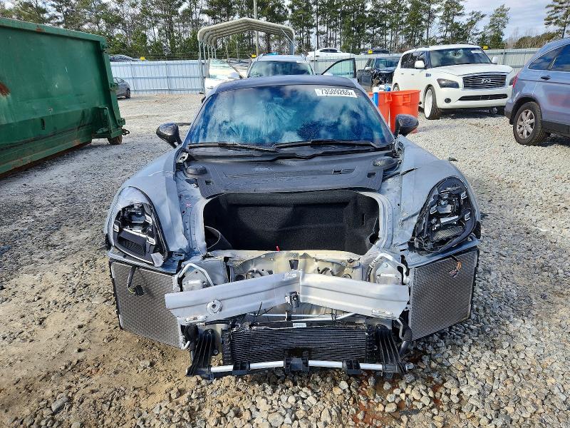 Photo 5 from auction – 2023 PORSCHE CAYMAN GT4 with VIN WP0AC2A81PS275497