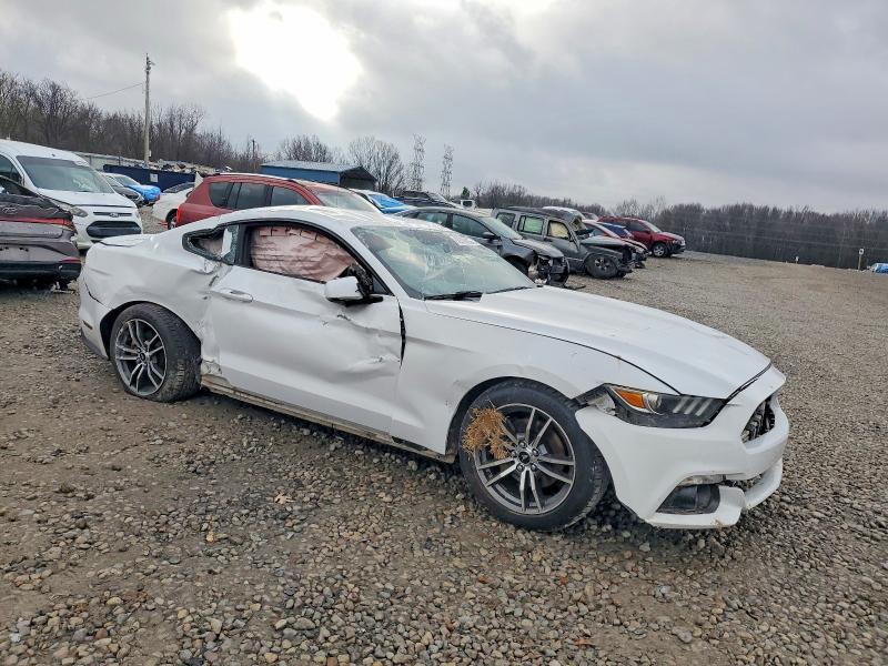 Photo 4 from auction – 2016 FORD MUSTANG with VIN 1FA6P8TH5G5301677