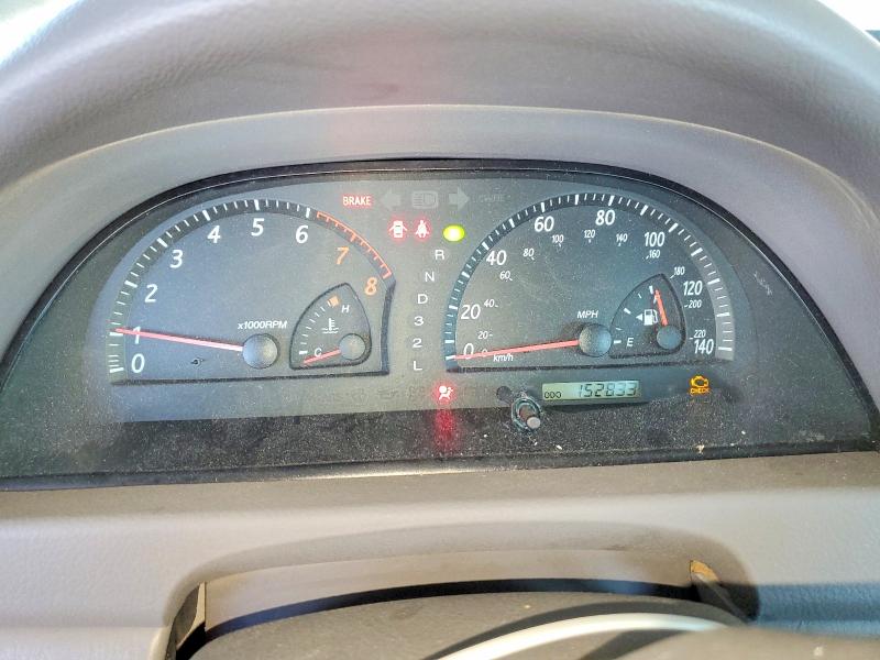 Photo 9 from auction – 2004 TOYOTA CAMRY LE with VIN 4T1BF30K74U577743