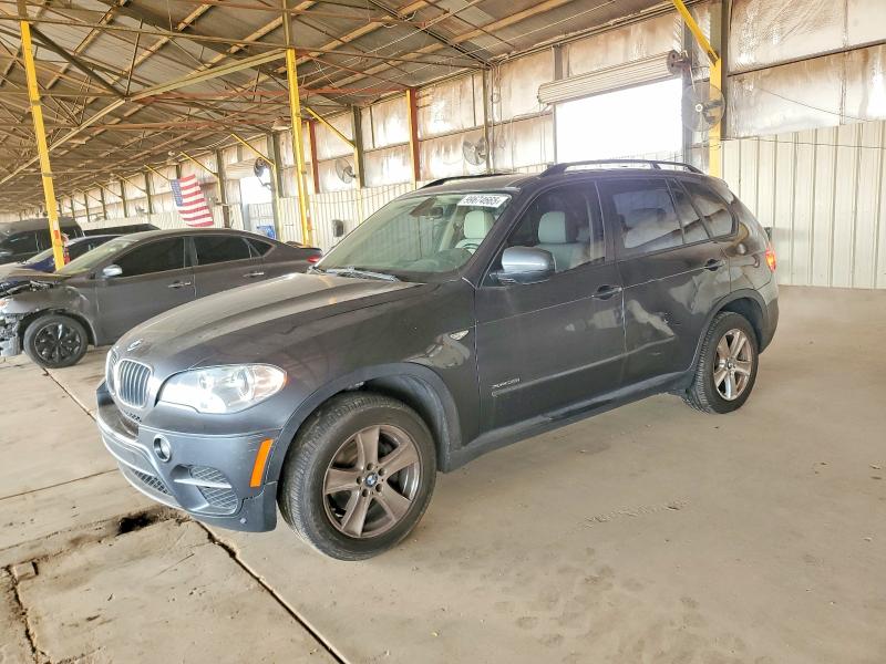 BMW X5 2012 with VIN 5UXZV4C56CL762483 - Photo from auction