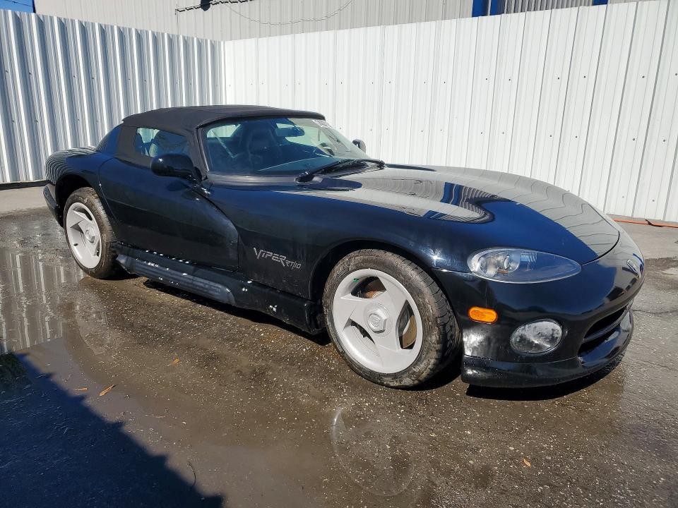 Photo 4 from auction – 1994 DODGE VIPER RT-1 with VIN 1B3BR65E9RV102842