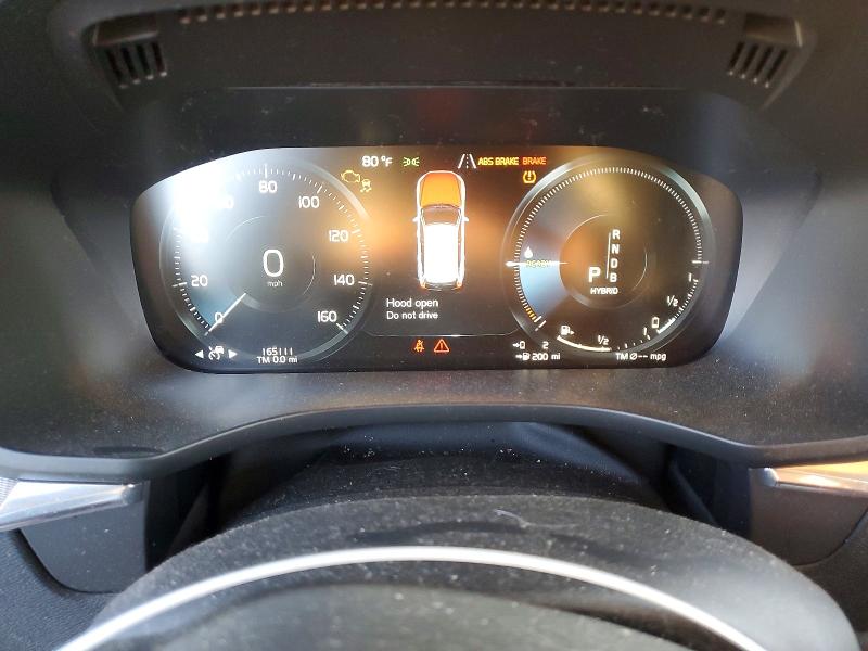 Photo 9 from auction – 2018 VOLVO XC60 with VIN YV4BR0DM5J1079718