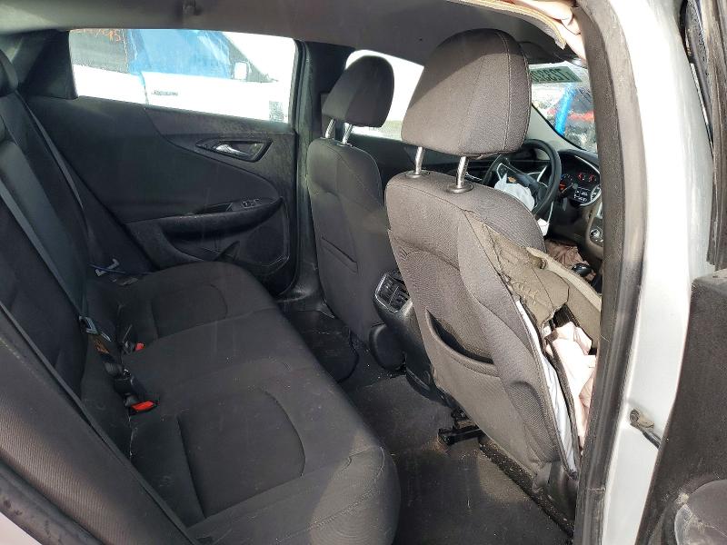 Photo 10 from auction – 2020 CHEVROLET MALIBU with VIN 1G1ZD5STXLF104666