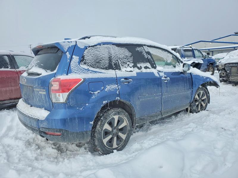 Photo 3 from auction – 2017 SUBARU FORESTER 2 with VIN JF2SJAEC5HH555913