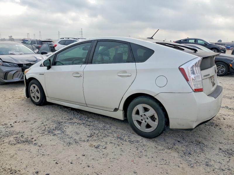 Photo 2 from auction – 2010 TOYOTA PRIUS with VIN JTDKN3DU8A0161884