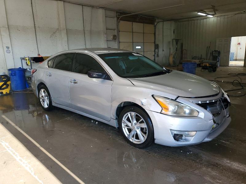 Photo 4 from auction – 2014 NISSAN ALTIMA 2.5 with VIN 1N4AL3AP9EN359663