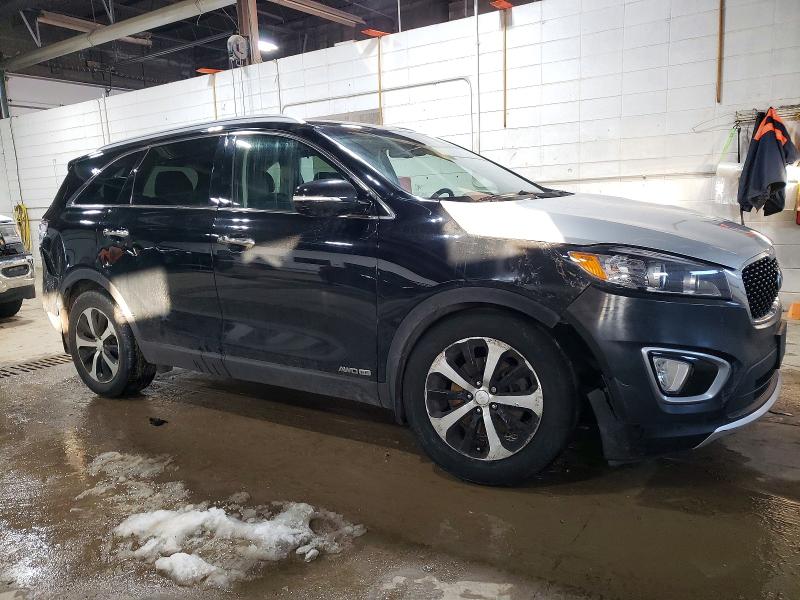 Photo 4 from auction – 2016 KIA SORENTO EX with VIN 5XYPHDA57GG123419